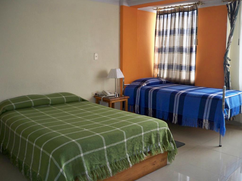 Hotel Las Garzas Alojamiento Ibarra Esterno foto